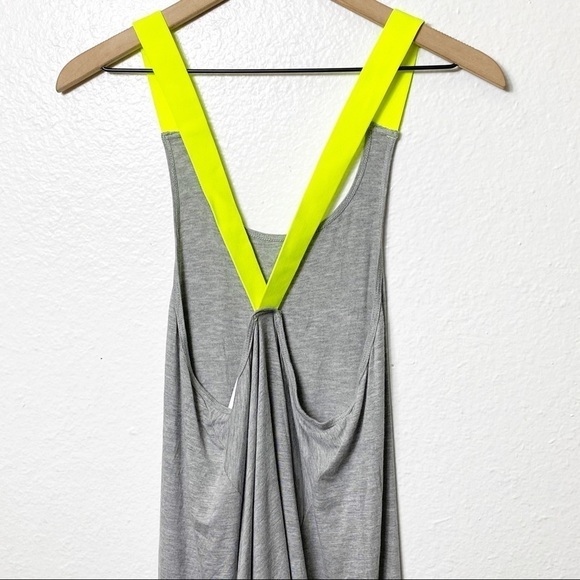 Silence + Noise Grey Women's Crisscross Ta… - Picture 2 of 4
